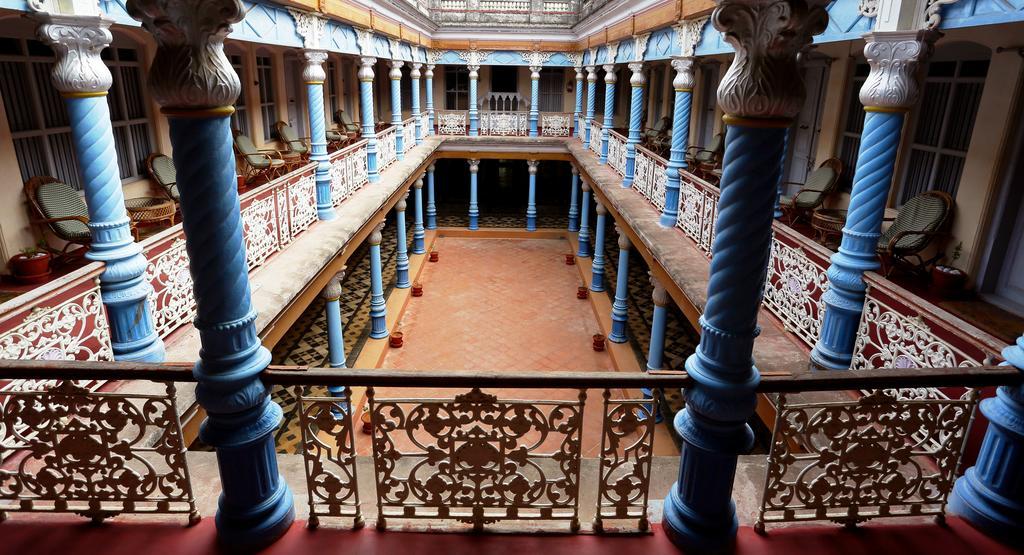 Chettinadu Mansion - An Authentic Heritage Palace Kānādukāttān Eksteriør bilde